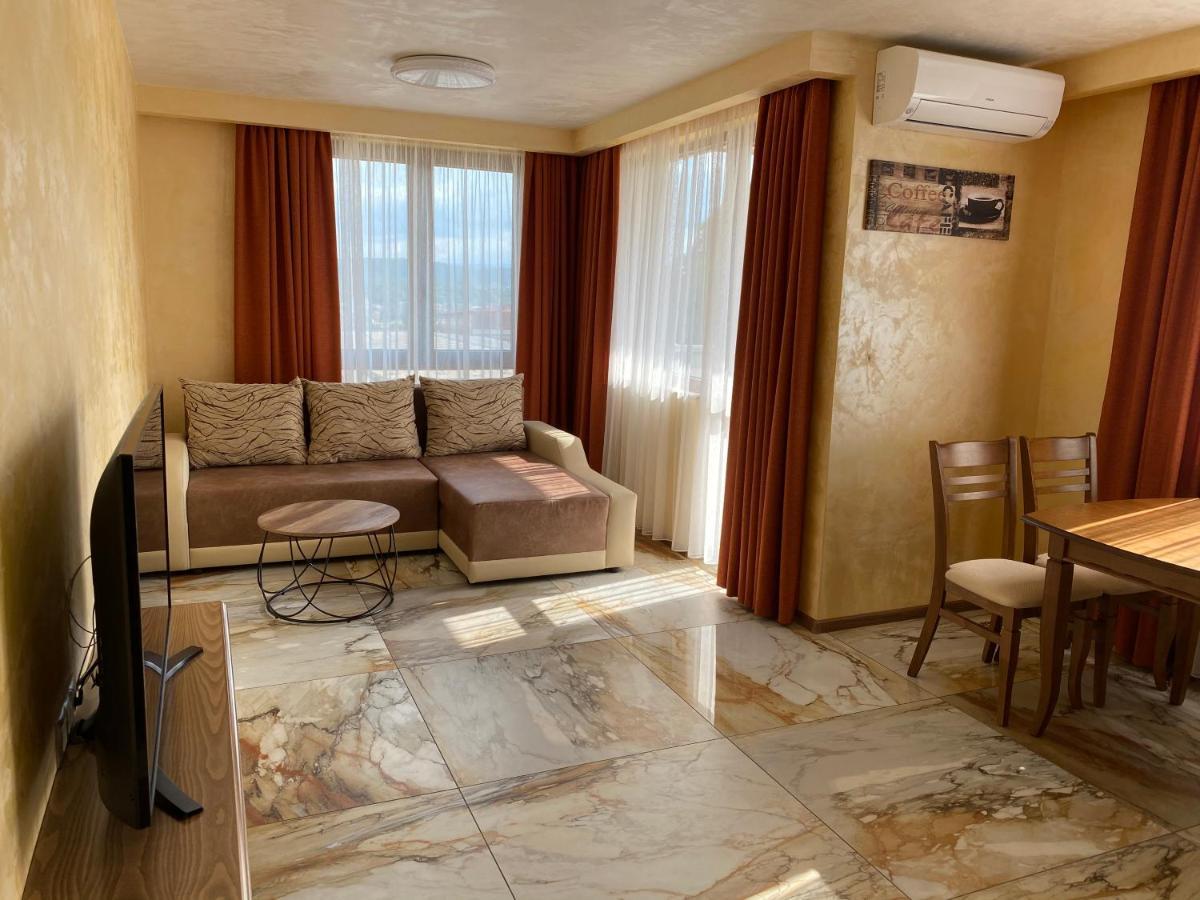 Coziness And Comfort In The Old Town Veliko Tarnovo Buitenkant foto