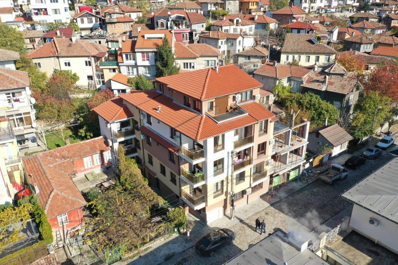Coziness And Comfort In The Old Town Veliko Tarnovo Buitenkant foto